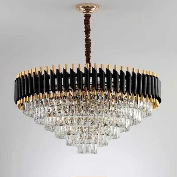Black Chandelier - Enhancing The Ambiance Of Dining Rooms