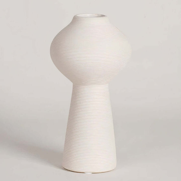 Lio Vase