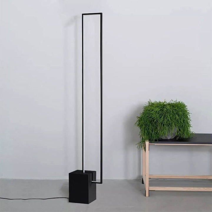 Modern Black Floor Lamp - Durability & Longevity