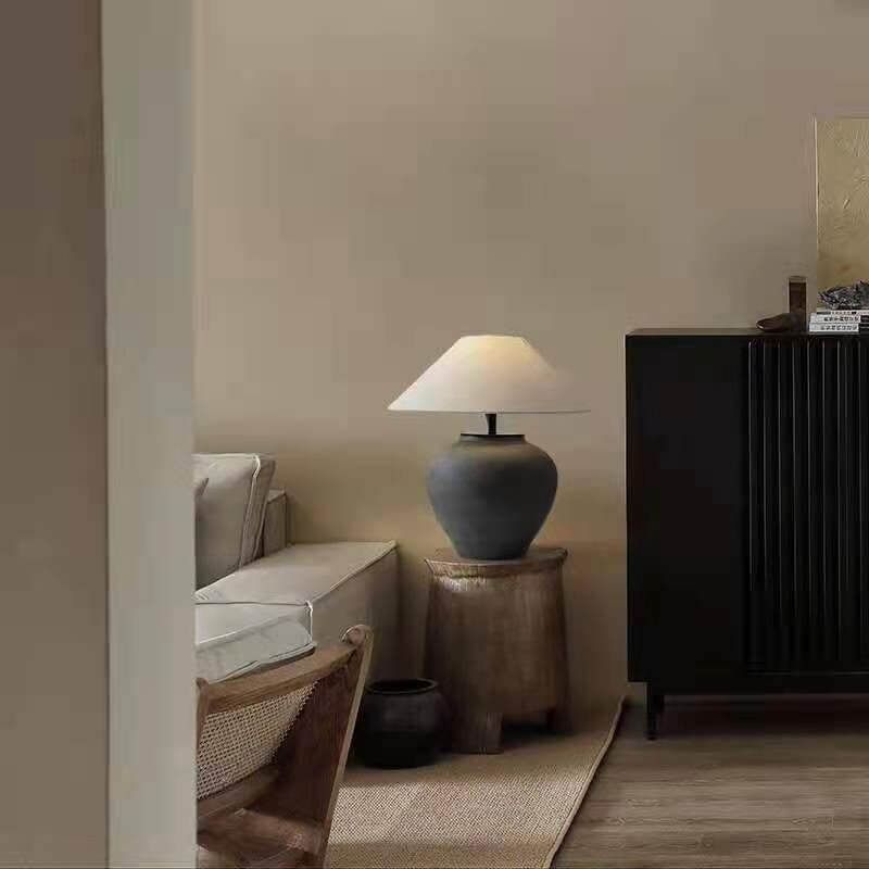Black Table Lamp - A Luxurious Aesthetic