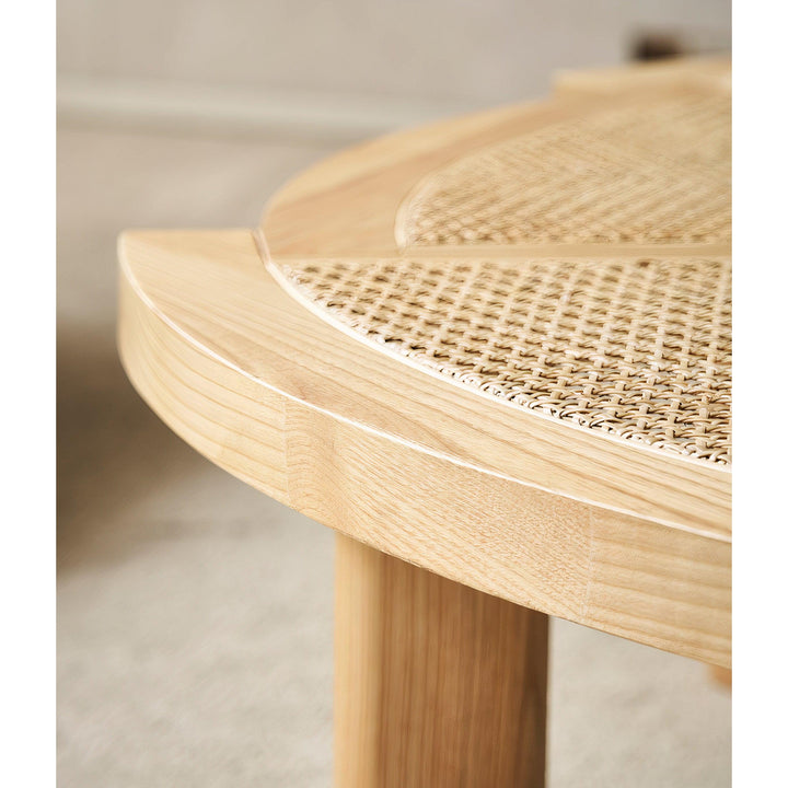 Solid Wood Coffee Table Round - Simplistic Yet Sleek