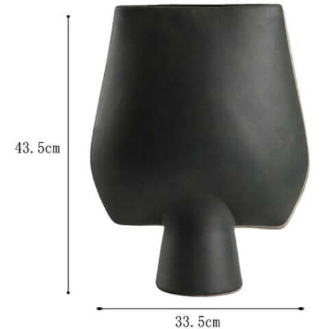 Centerpiece Vases - Refined Aesthetics