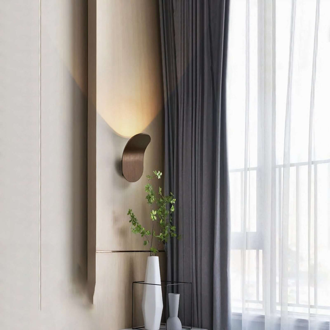 Estelle Wall Light