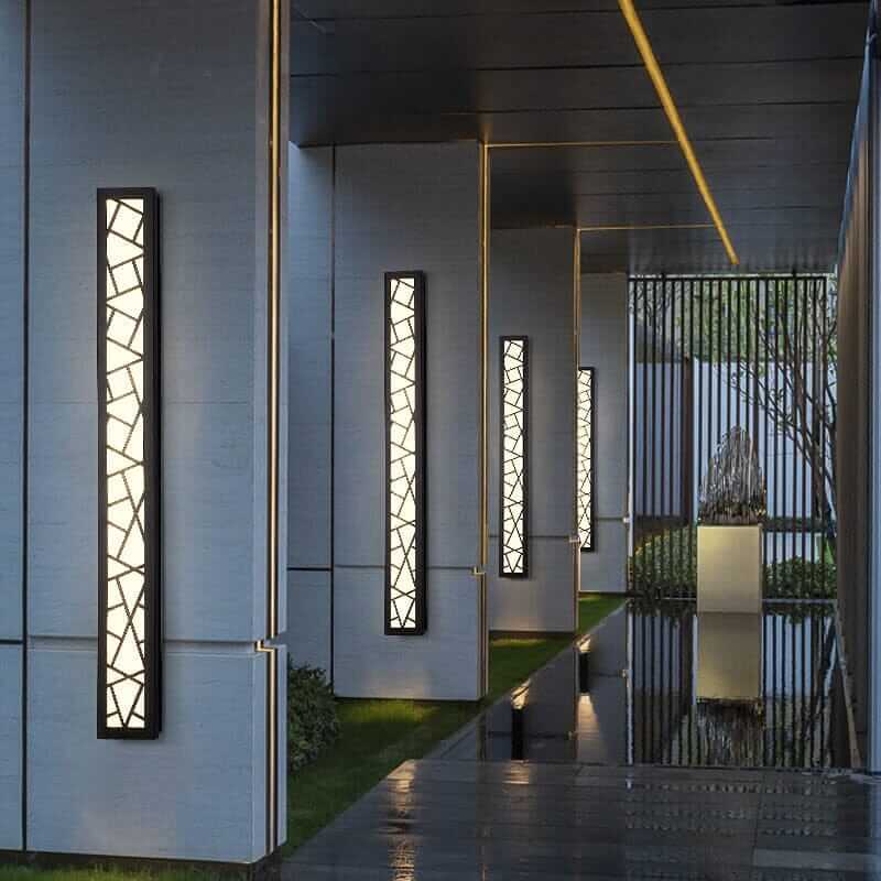 Outdoor Wall Light