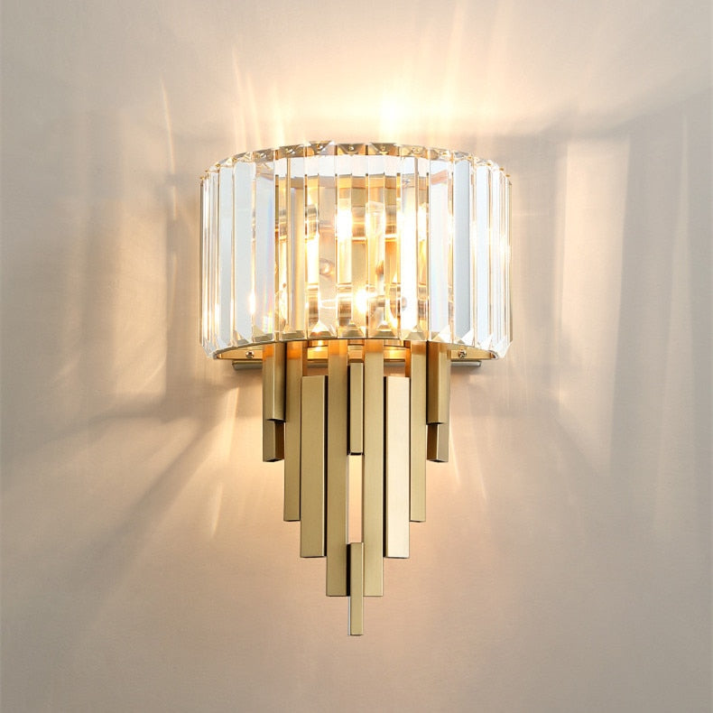 Nuncio Wall Lamp