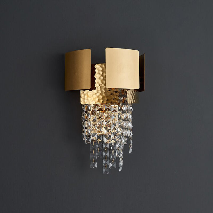 Emilijah Rainy Days Wall Lamp