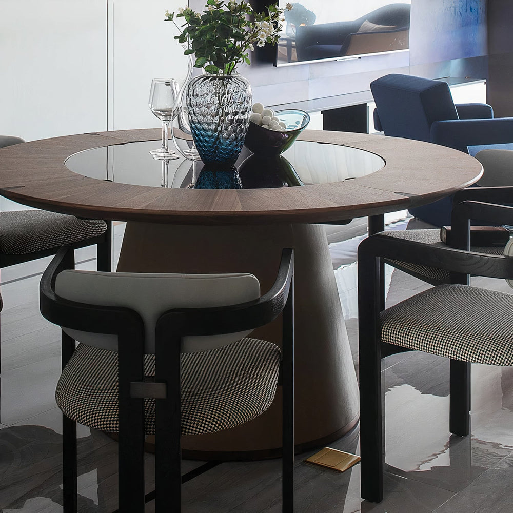 Lessie Chair