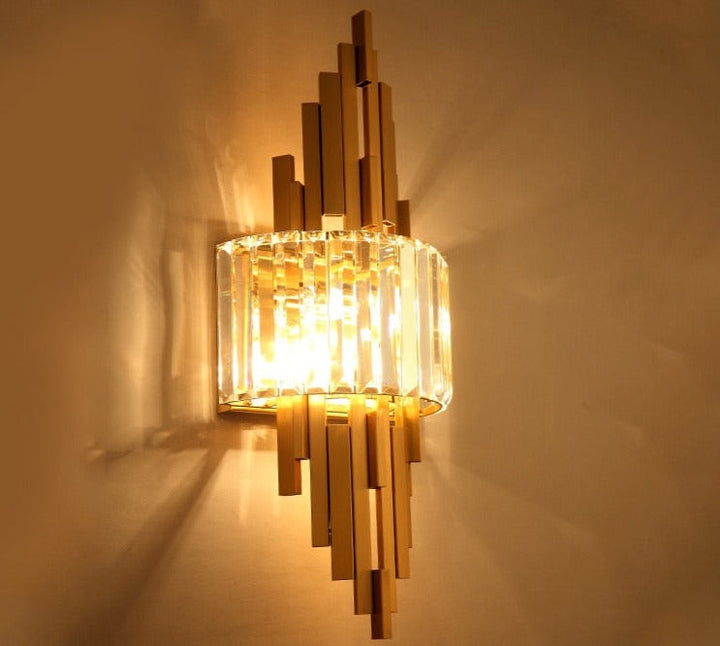 Nuncio Wall Lamp