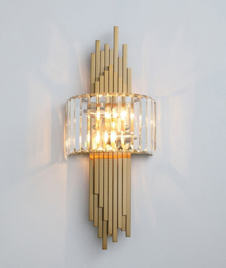 Nuncio Wall Lamp