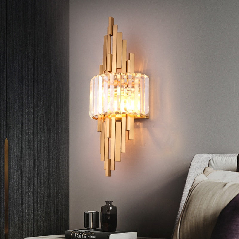 Nuncio Wall Lamp